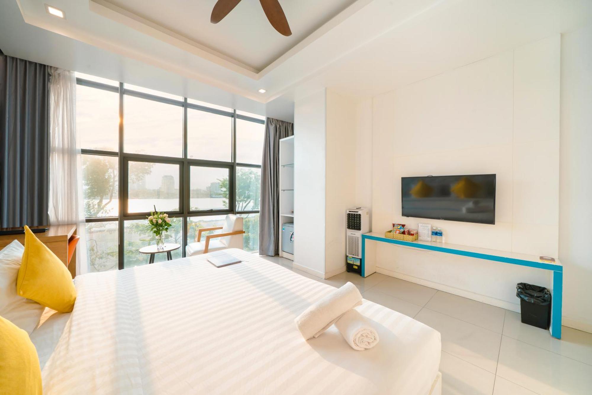 Star Riverside By Haviland