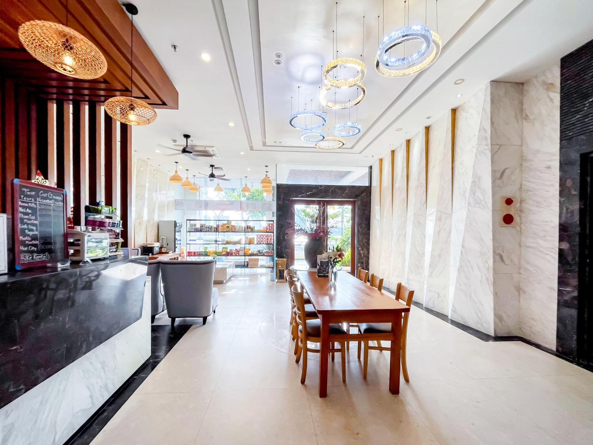 Hotel Star Riverside By Haviland Da Nang